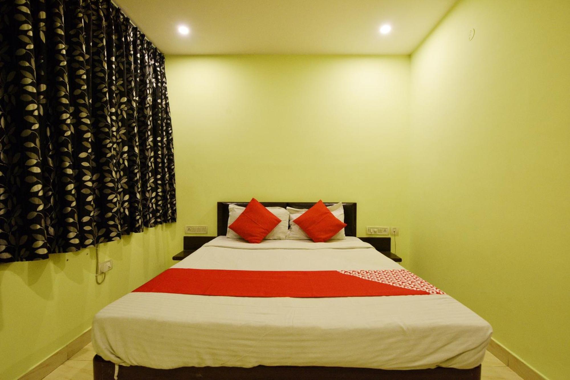 Hotel O Apple Джайпур Екстериор снимка